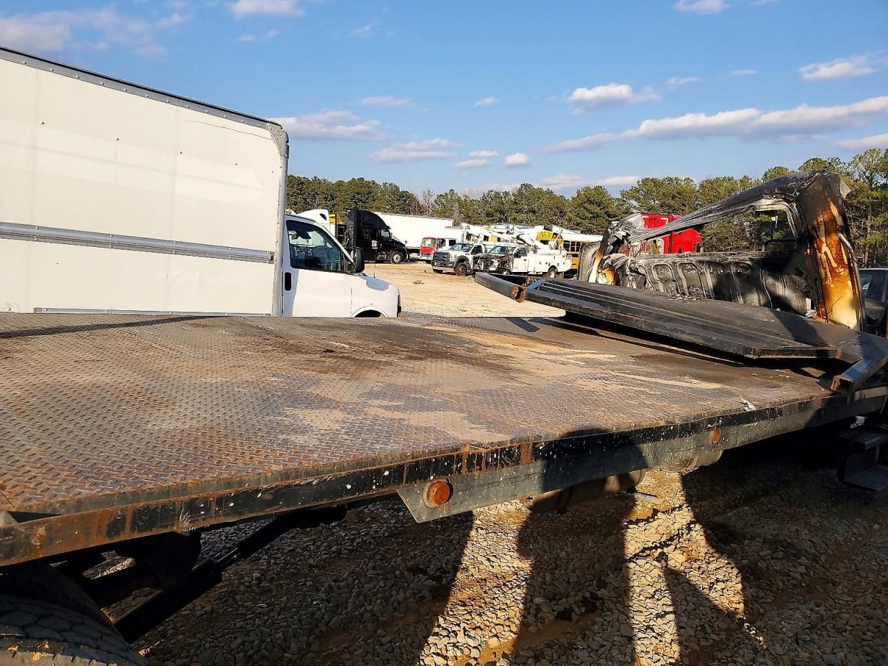 2013 Freightliner Business Class M2 Flatbed Truck