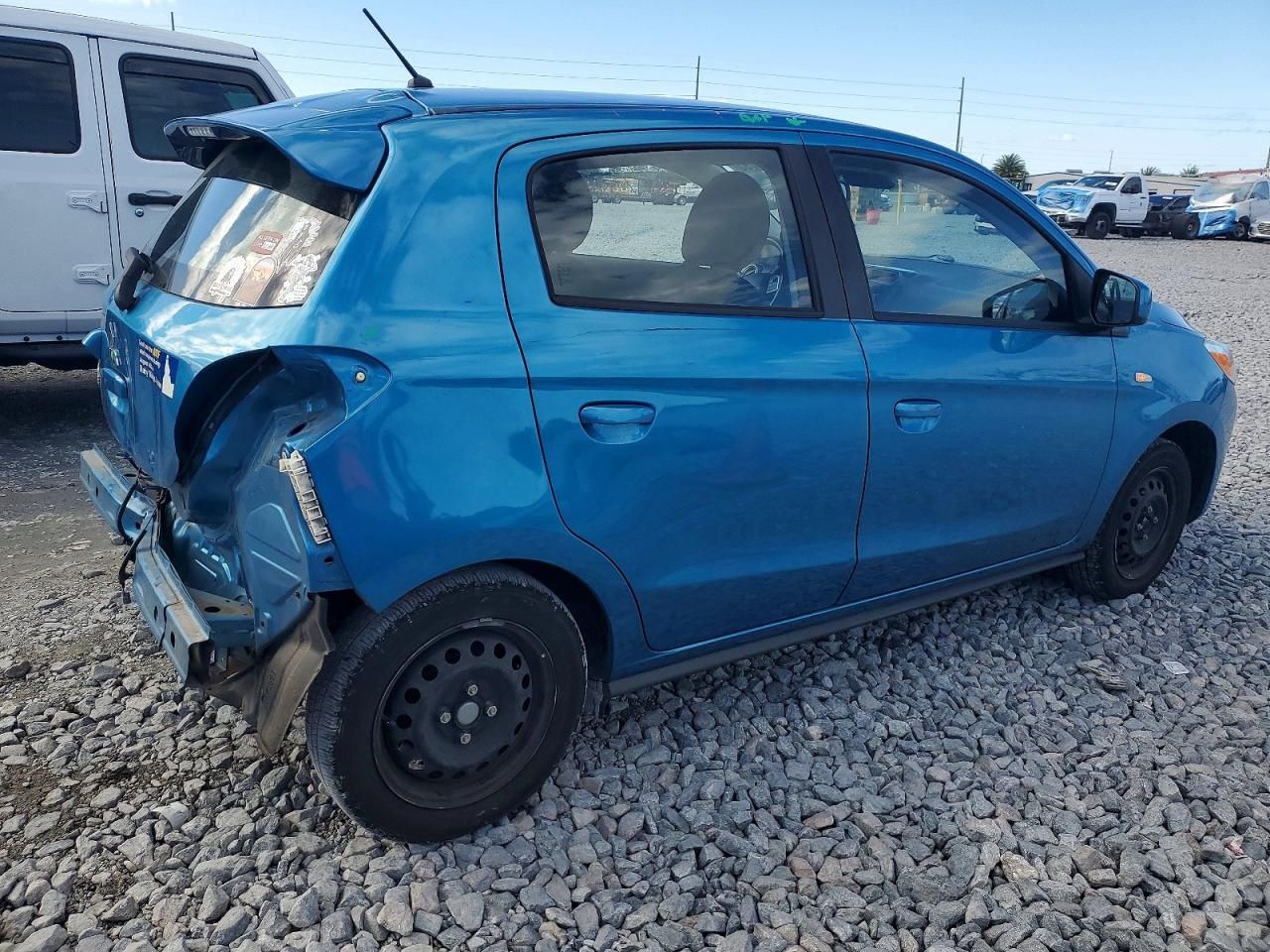 2022 Mitsubishi Mirage es