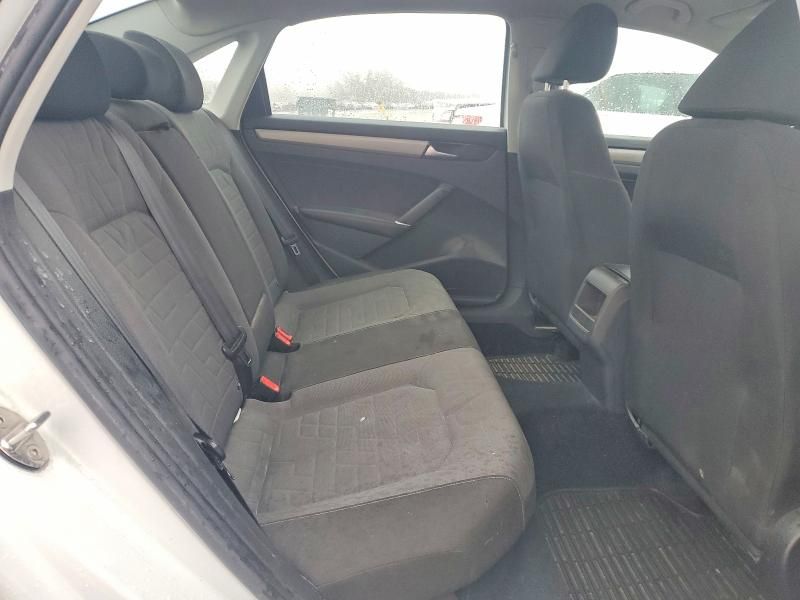 2020 Volkswagen Passat s