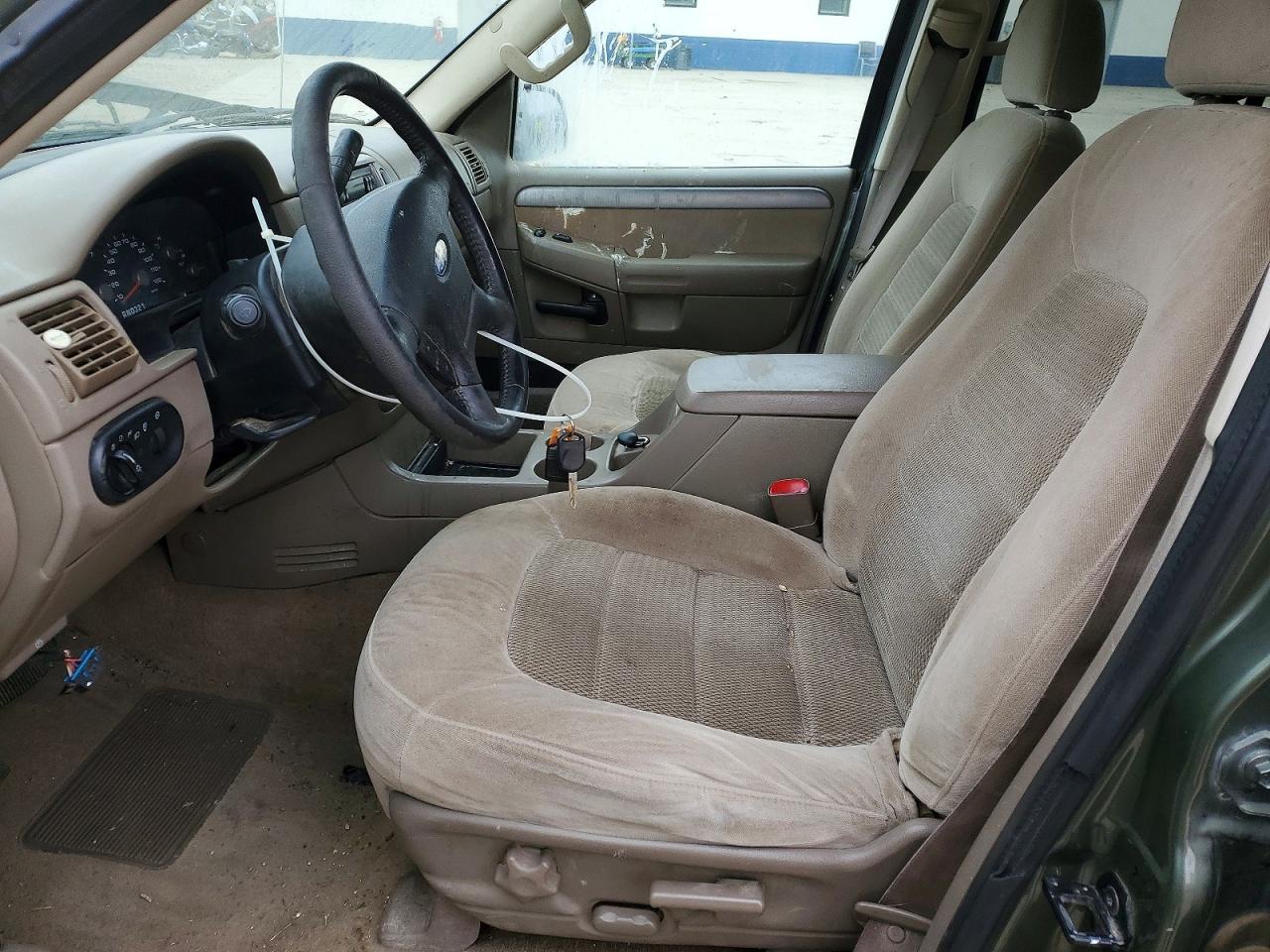 2004 Ford Explorer xlt