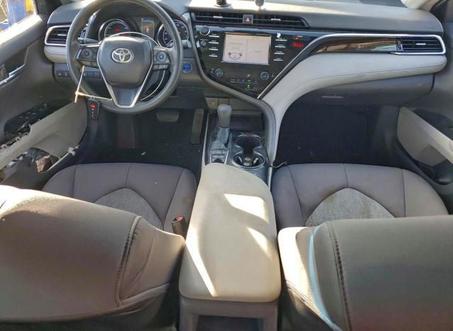 2018 Toyota Camry le