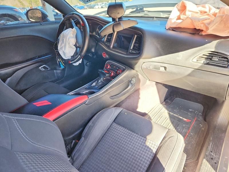 2018 Dodge Challenger sxt