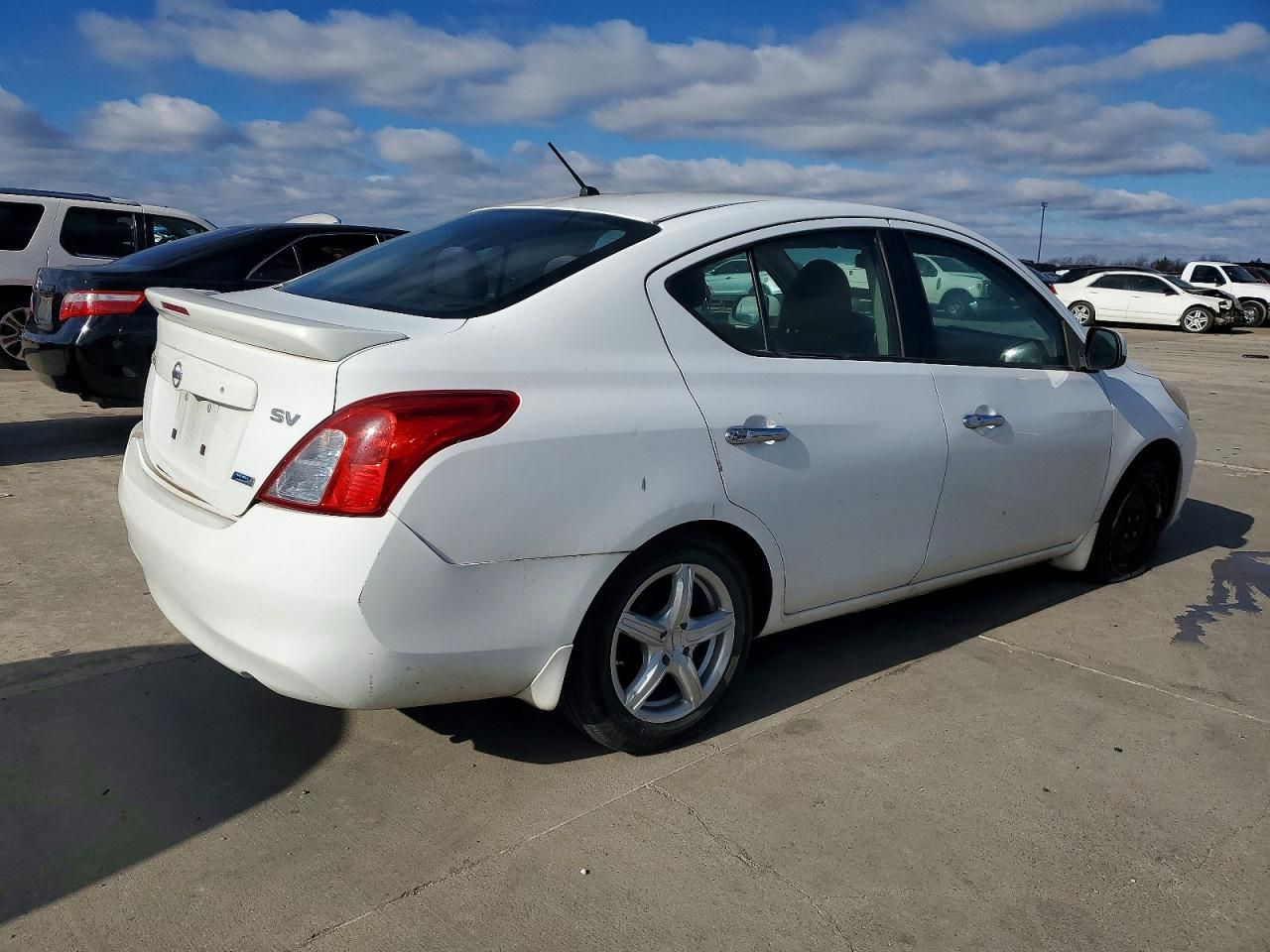 2014 Nissan Versa s