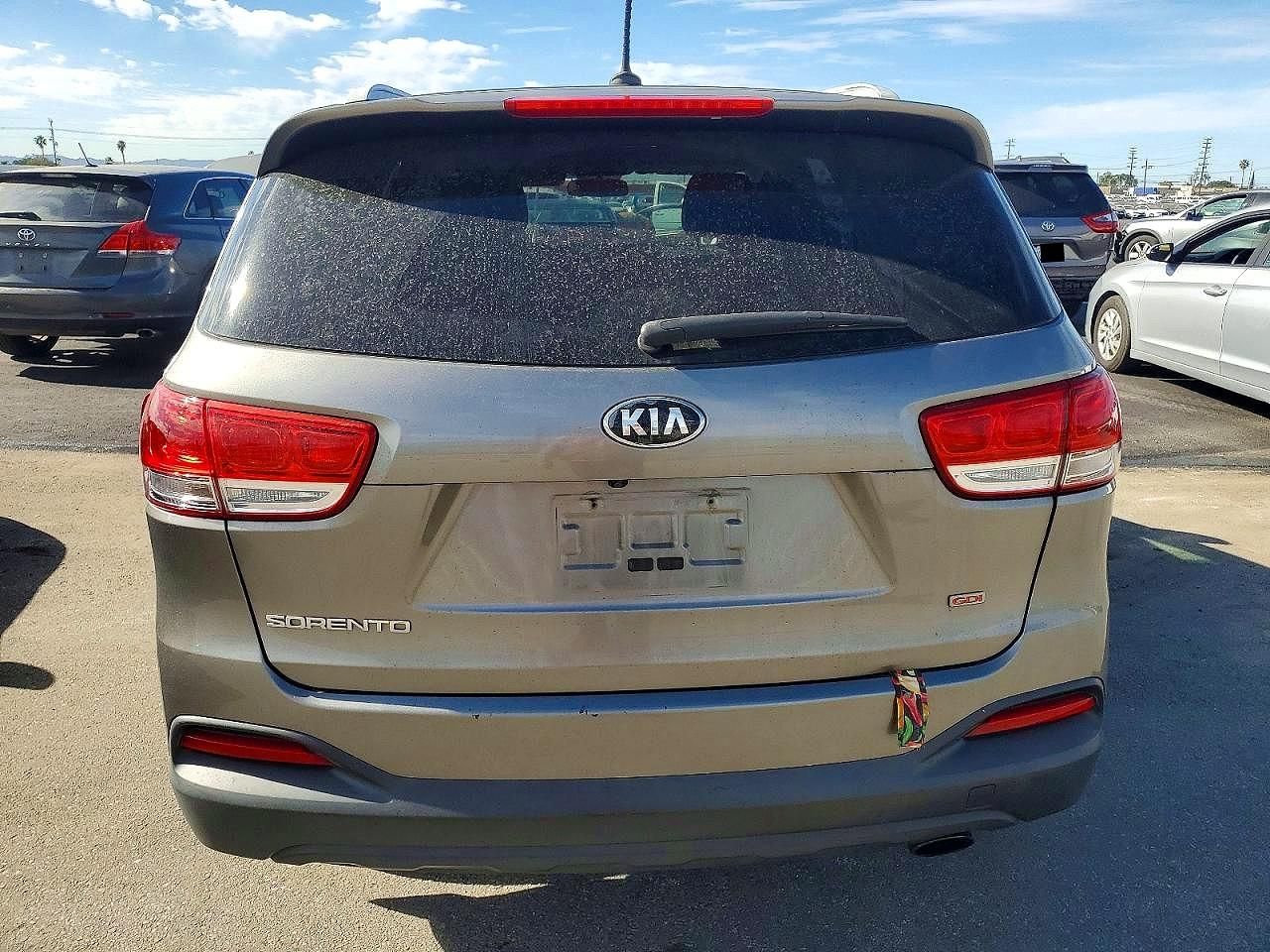 2016 KIA Sorento lx