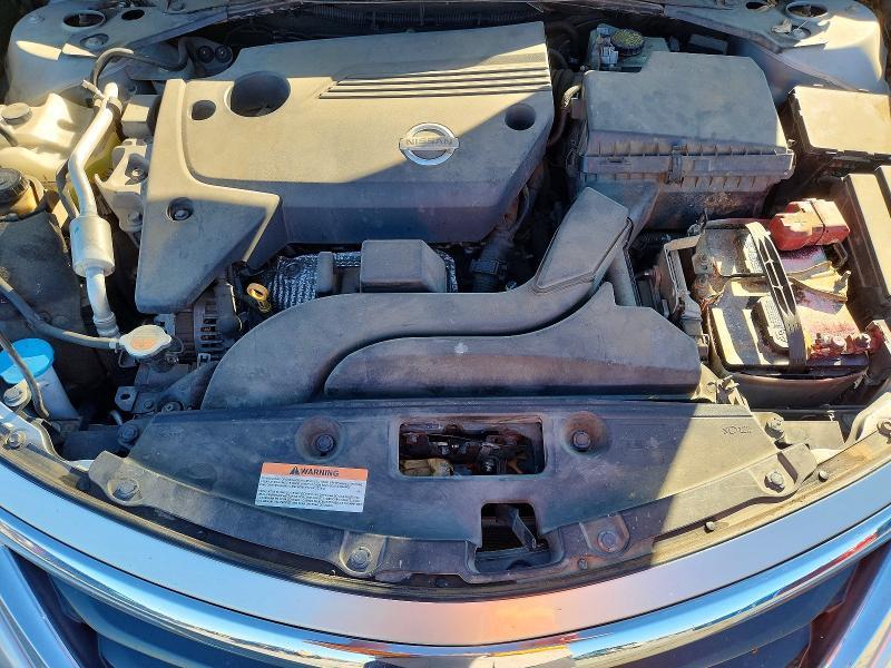 2015 Niss Altima 2.5 s