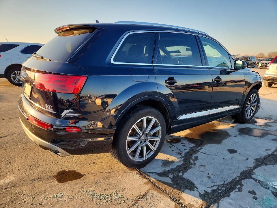 2017 Audi Q7 Premium Plus