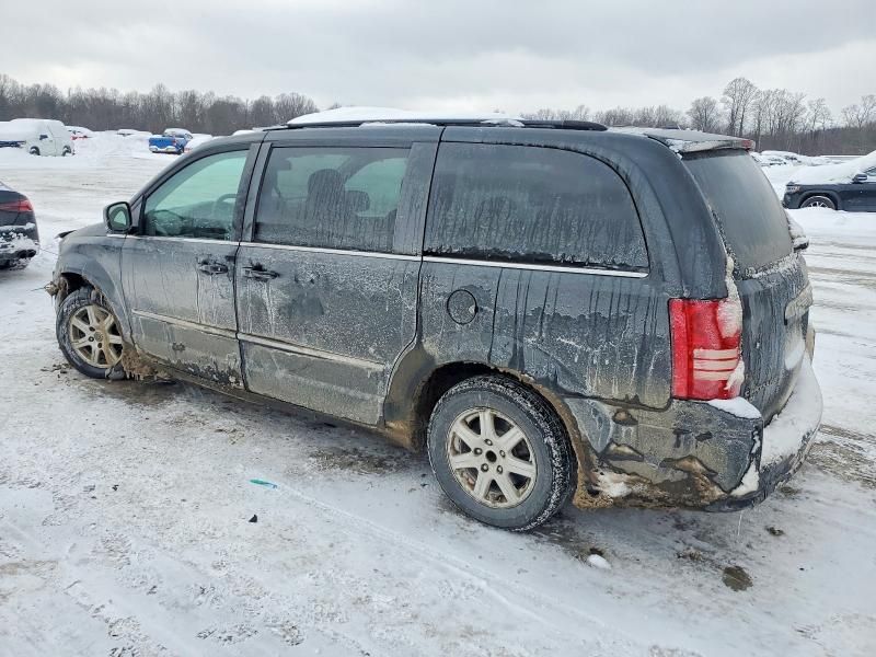 2010 Chrysler Town & Country Touring Plus