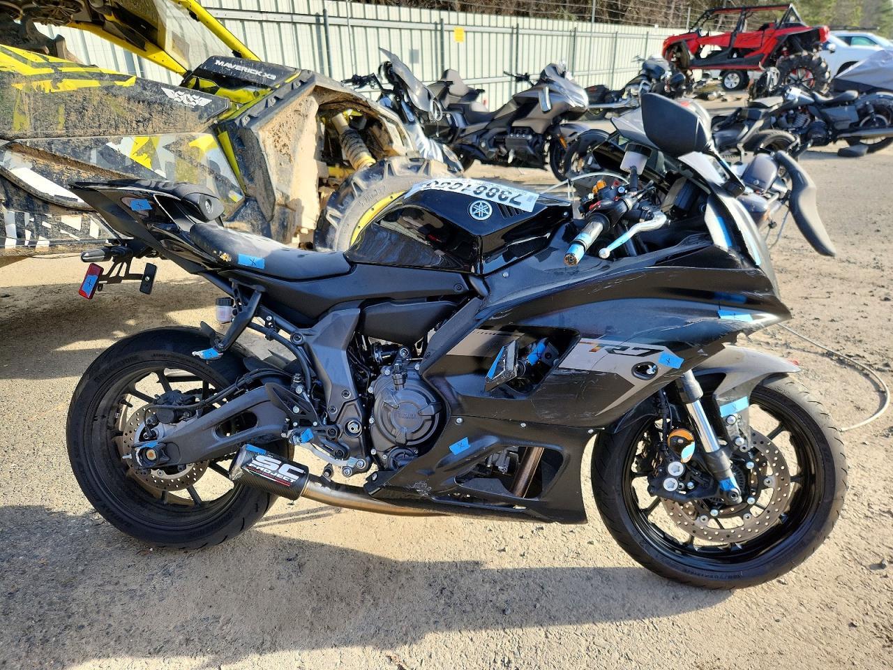 2025 Yamaha YZFR7