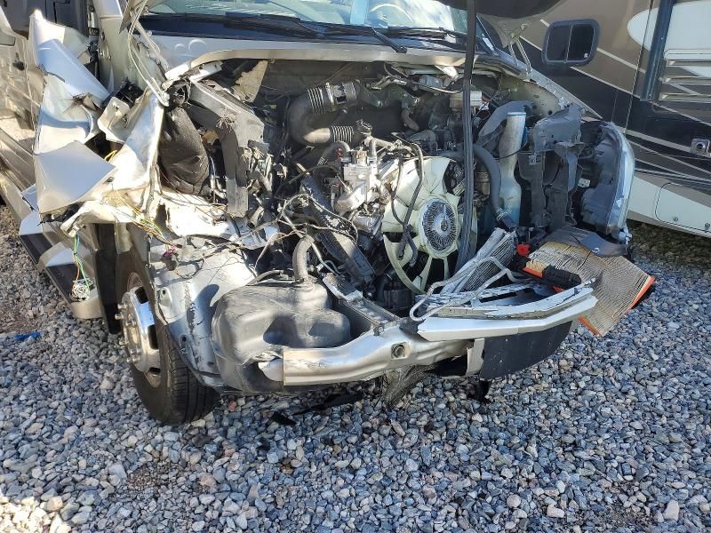 2017 Pleasure W 2017 MERCEDES-BENZ Sprinter 3500