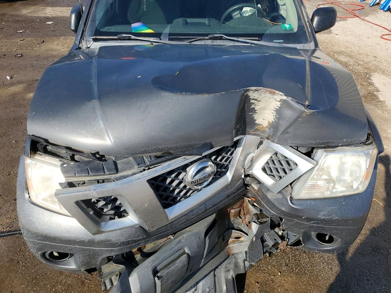 2013 Nissan Frontier SV V6