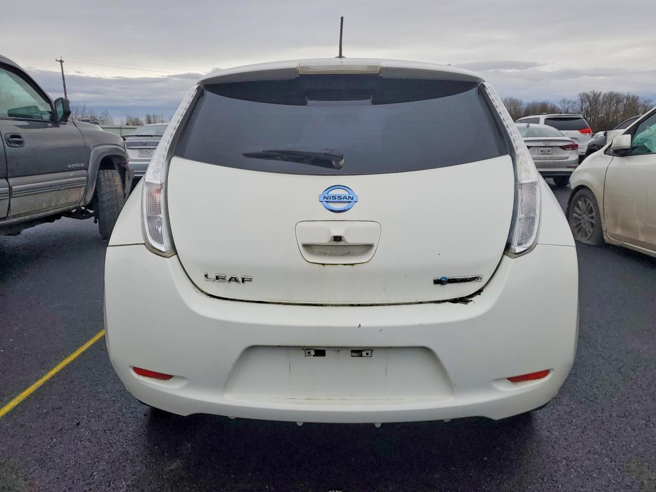 2016 Nissan Leaf sv