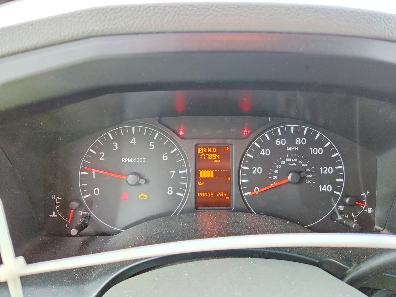 2017 Niss AN NV 2500 Utility / Service Van