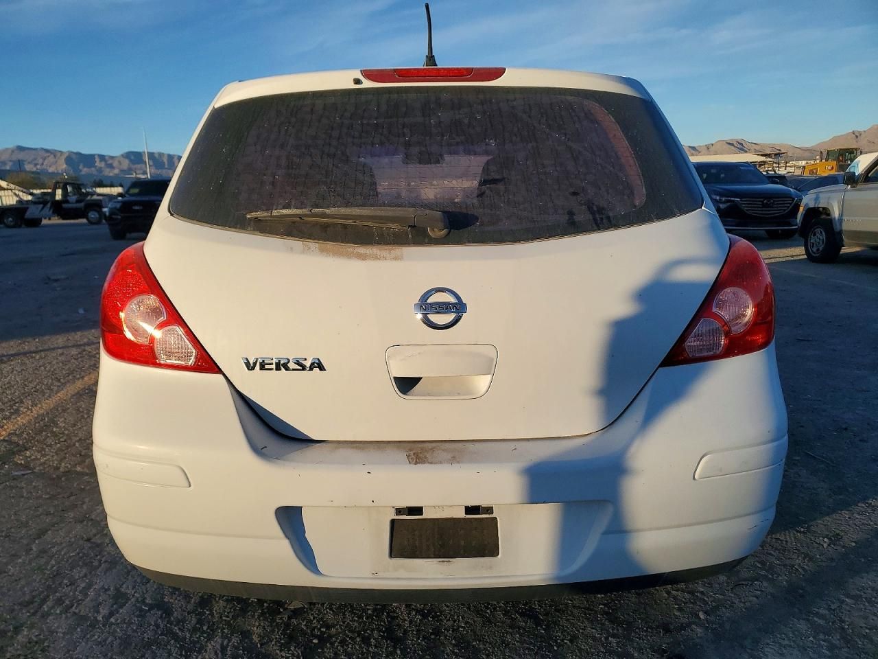 2011 Nissan Versa s