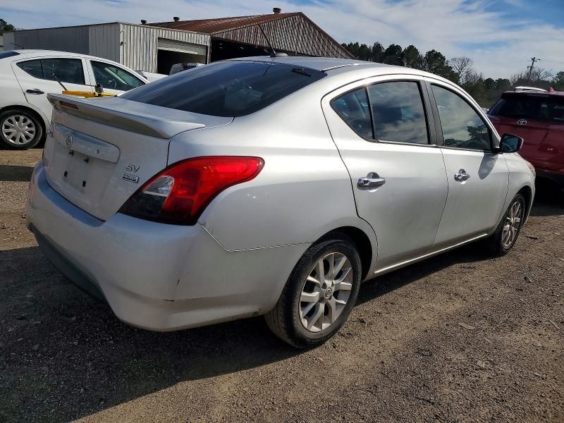 2018 Nissan Versa s