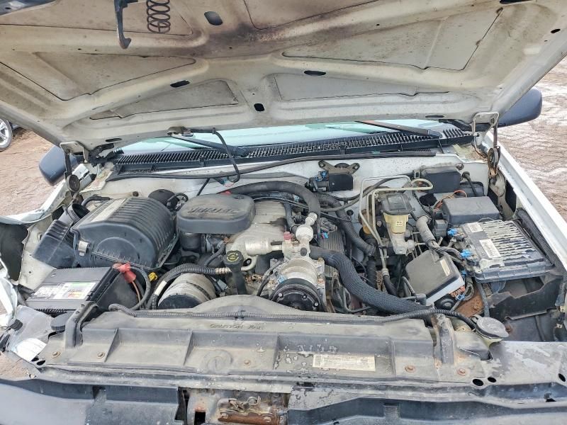 2000 Chevrolet GMT-400 K2500