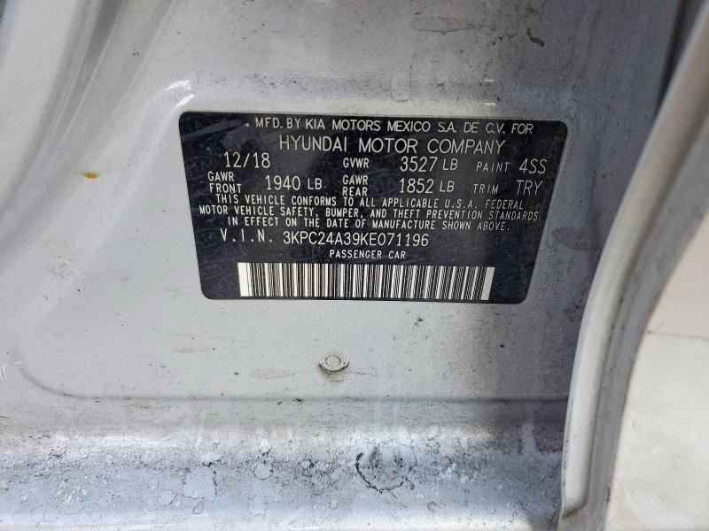 2019 Hyundai Accent se