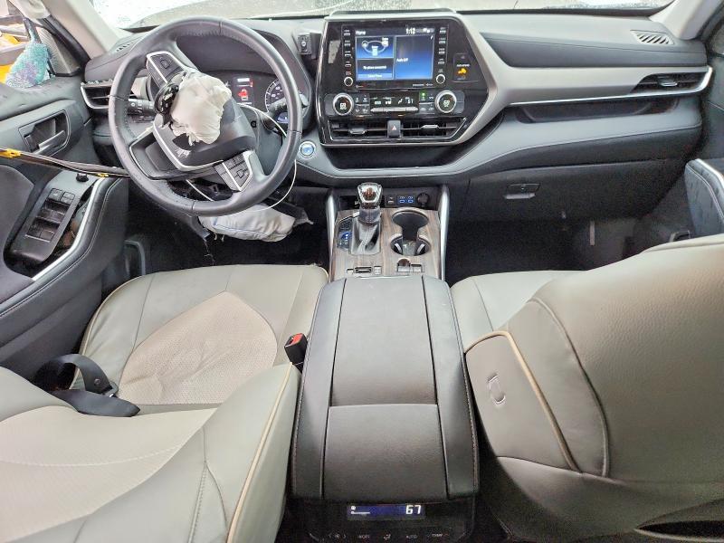 2022 Toyota Highlander Hybrid le