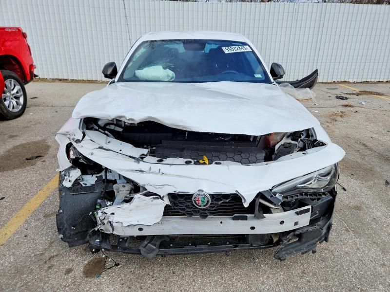 2019 Alfa Romeo Giulia