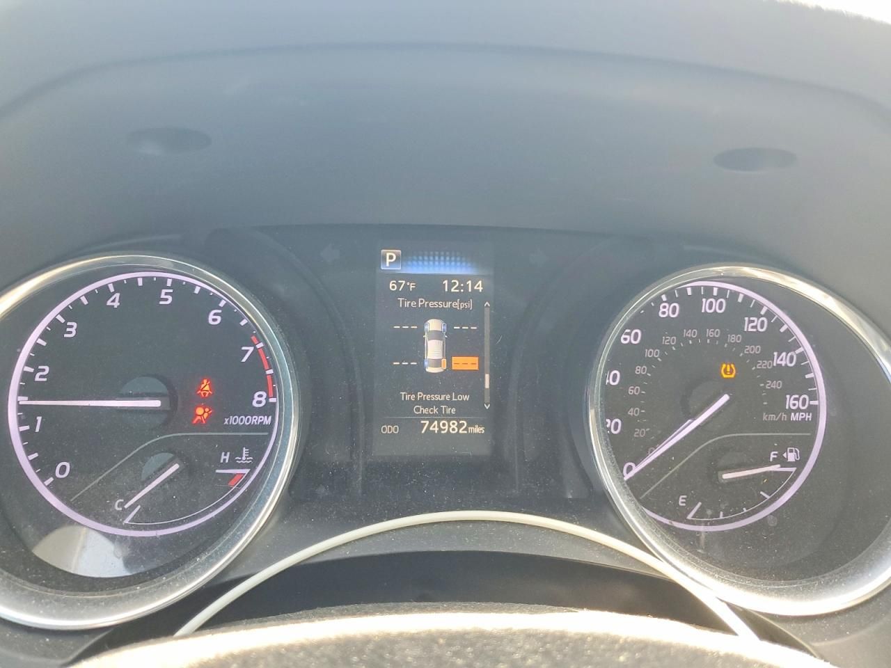 2020 Toyota Camry se