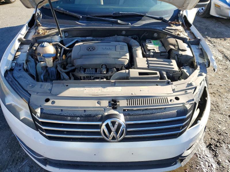 2015 Volkswagen Passat se