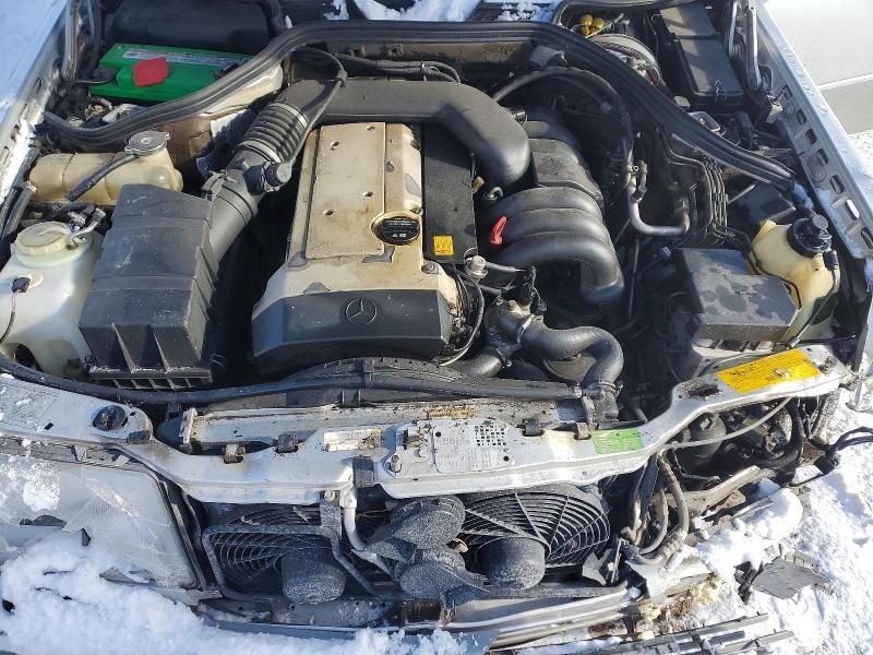 1995 Mercedes-Benz E 320