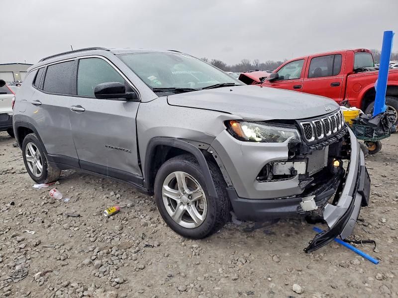 2023 Jeep Compass Latitude