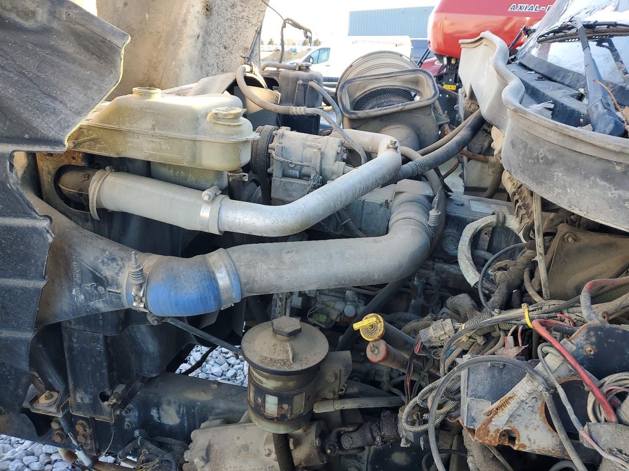 2005 International 7400 Refuse Truck