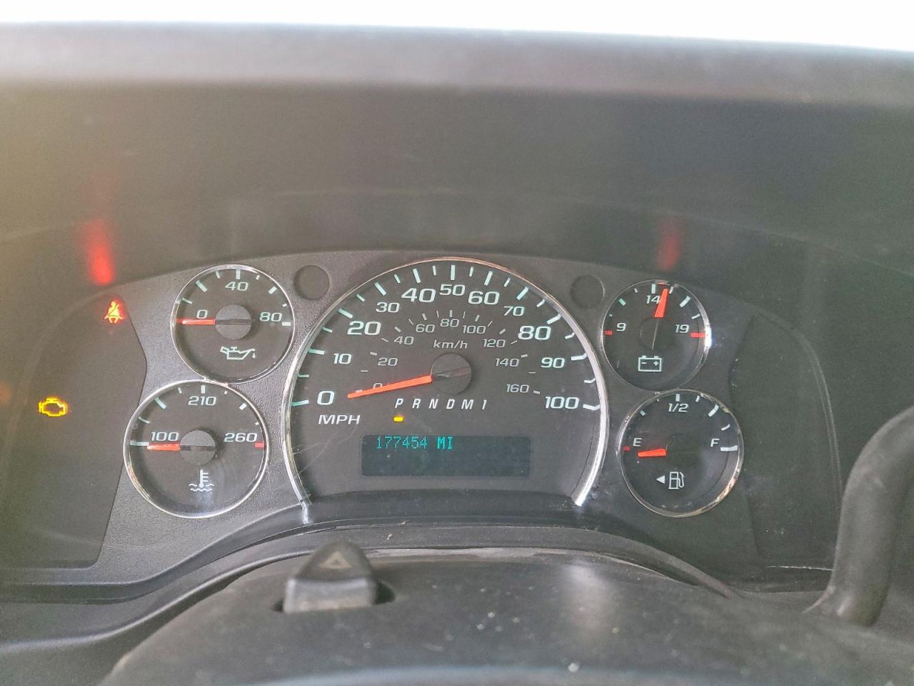 2011 Chevrolet Express 2500 Utility / Service Van