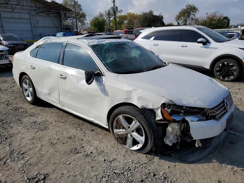 2013 Volkswagen Passat se