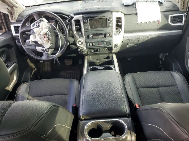 2019 Nissan Titan xd sl