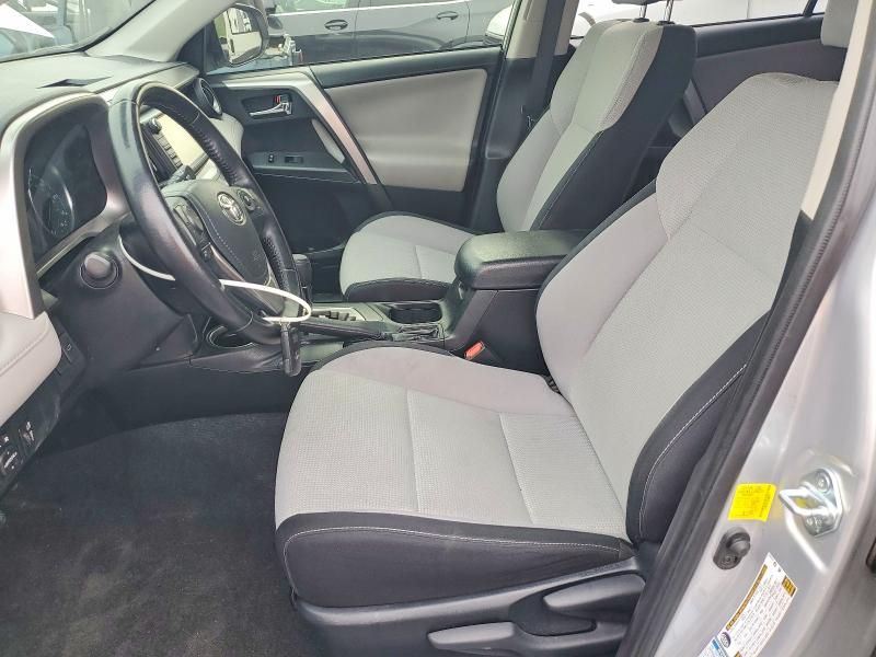 2016 Toyota Rav4 hv xle