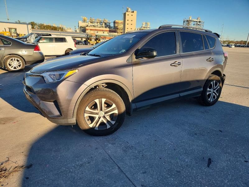 2018 Toyota Rav4 le