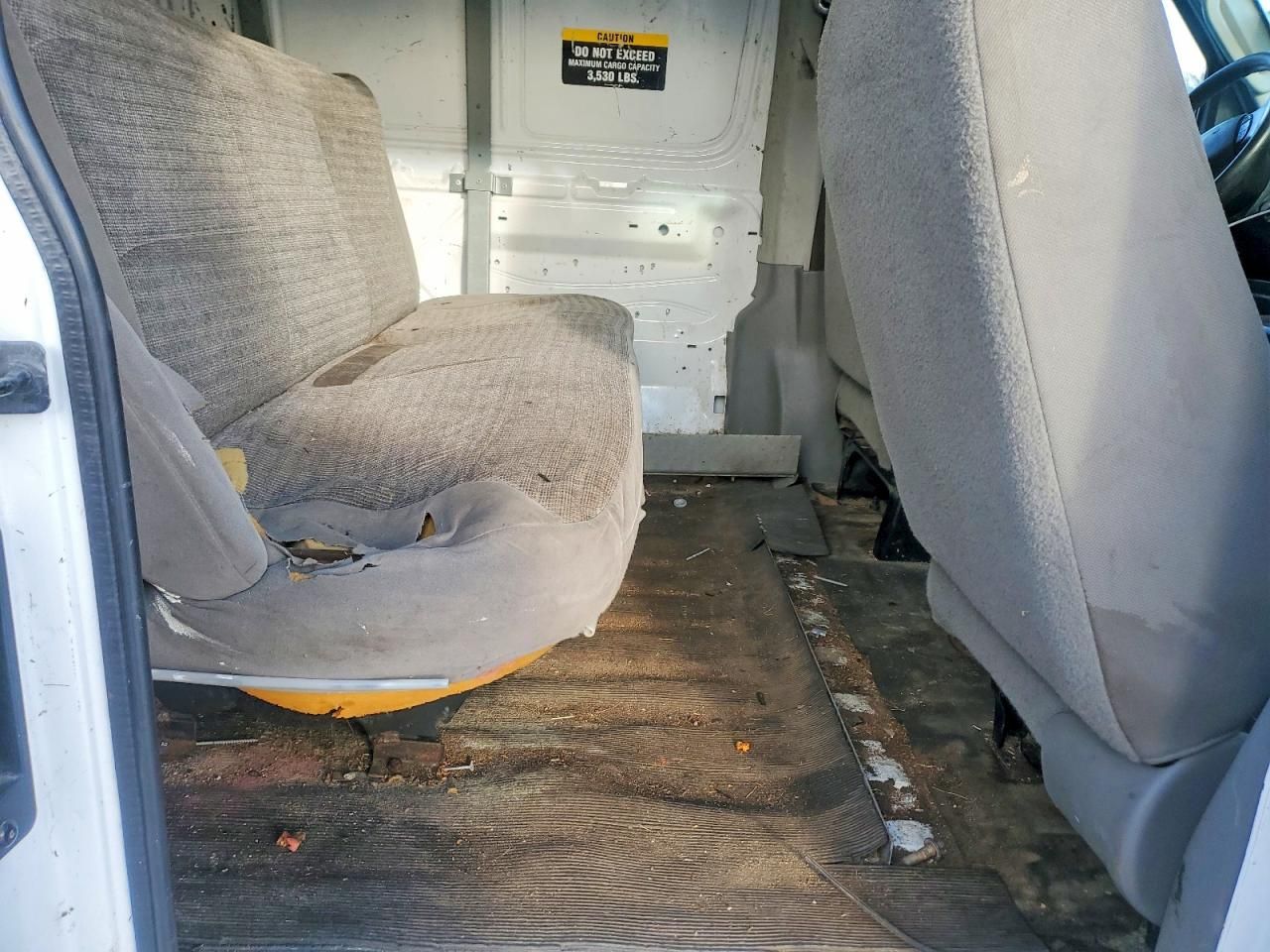 2013 Ford Econoline E250 van