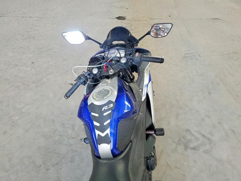 2015 Yamaha Yzfr3