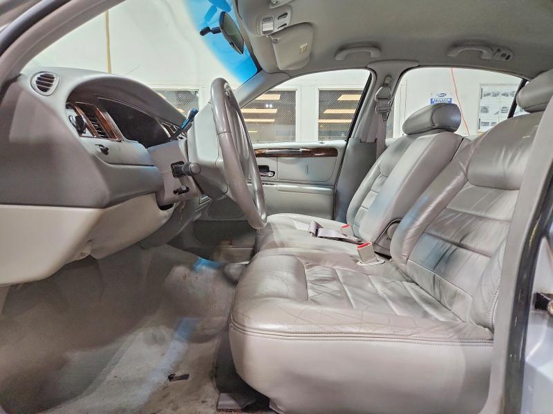 1999 Lincoln Town car Executive