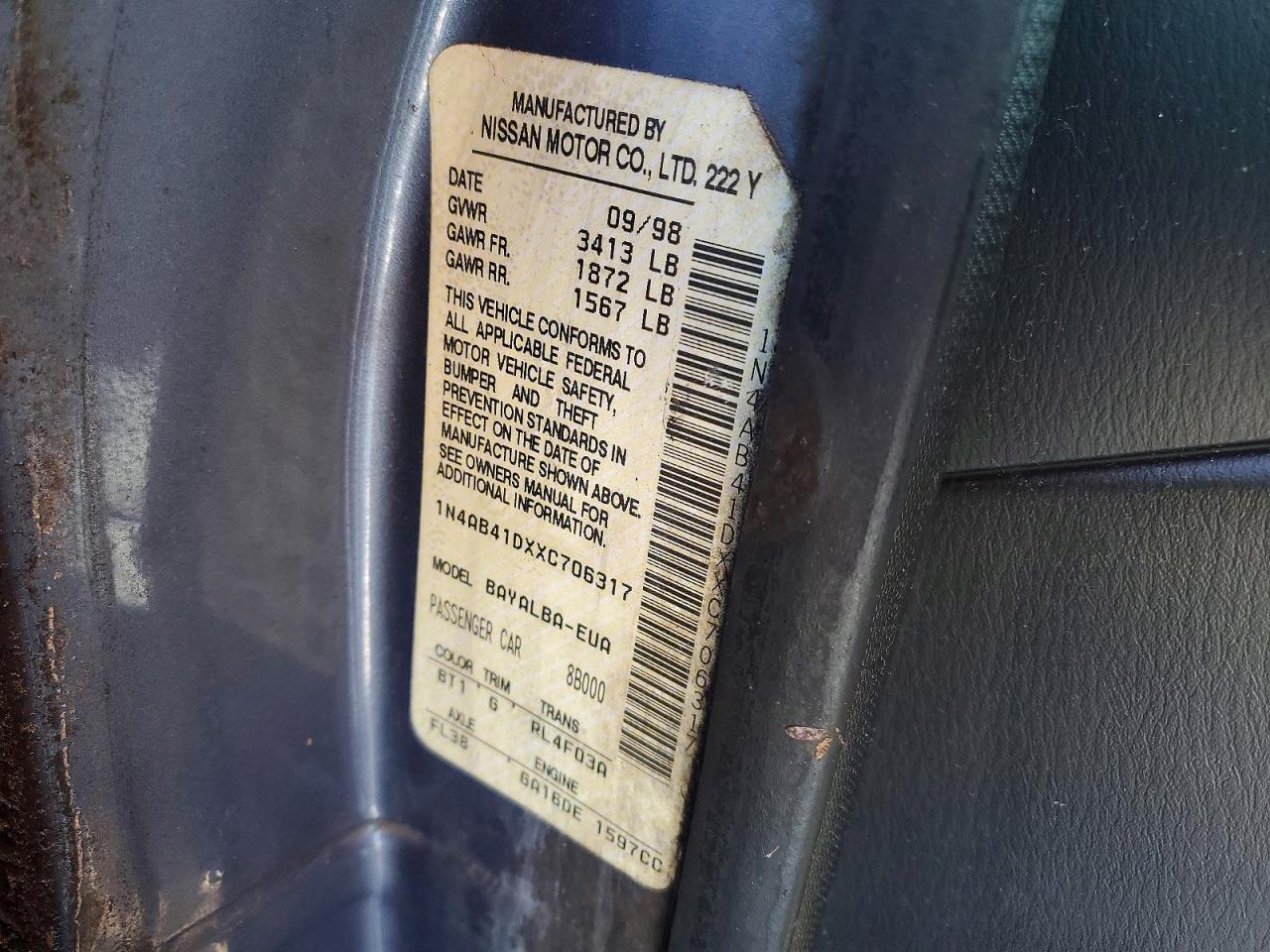 1999 Nissan Sentra Base