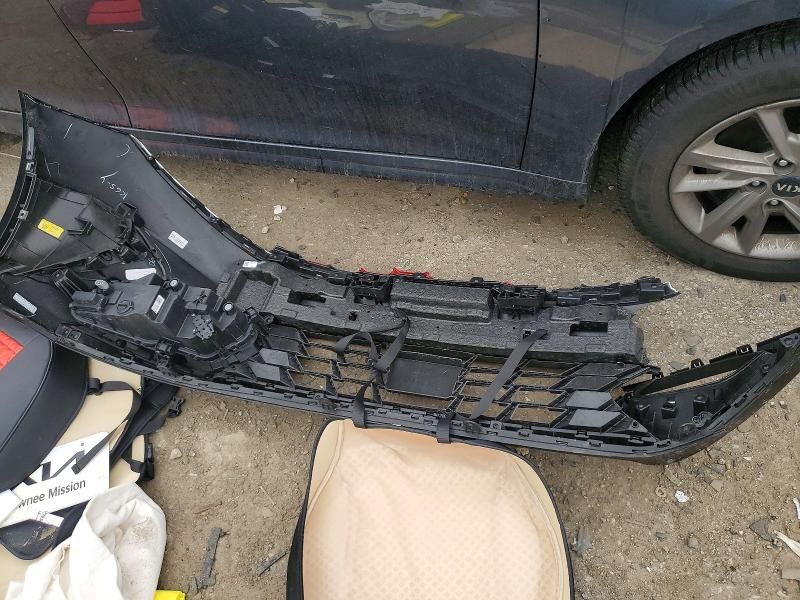 2024 KIA Forte gt Line