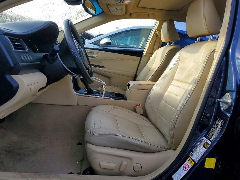 2016 Toyota Camry Hybrid