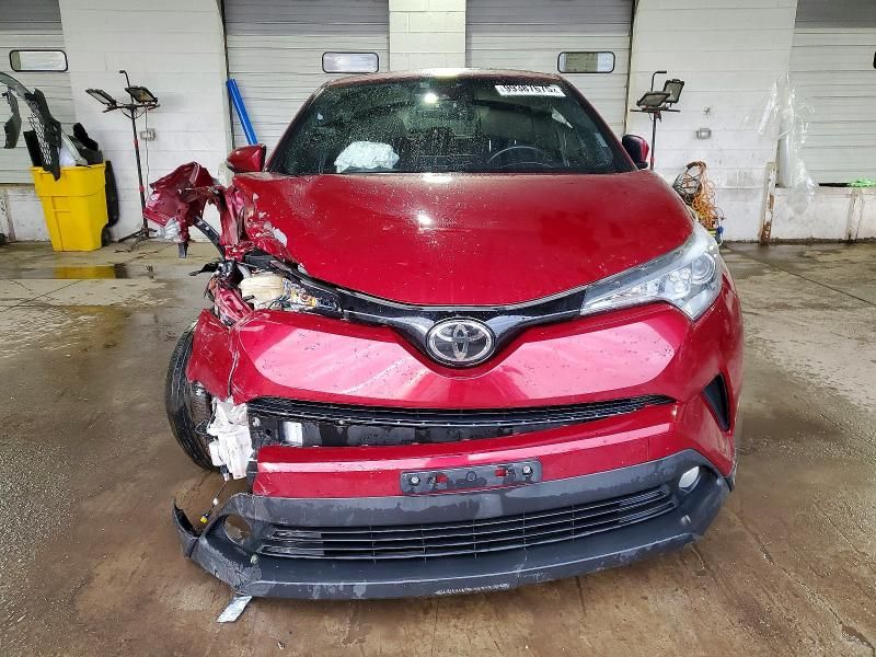 2018 Toyota C-hr xle