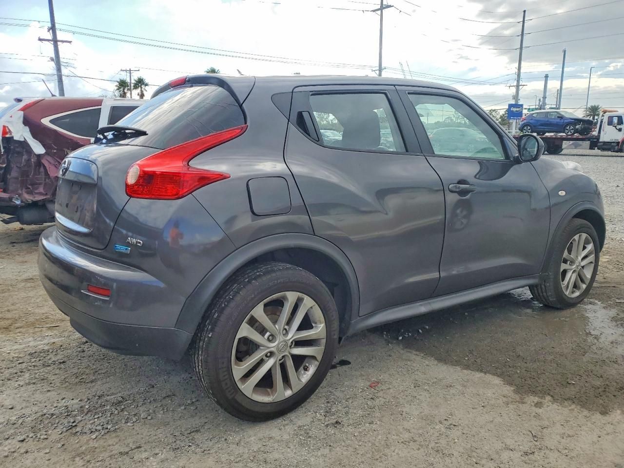 2013 Nissan Juke s