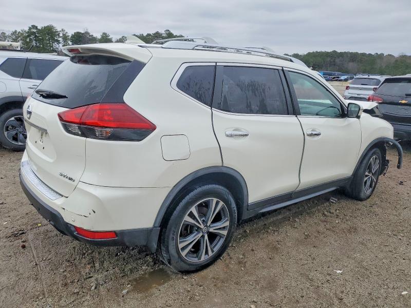 2020 Nissan Rogue s