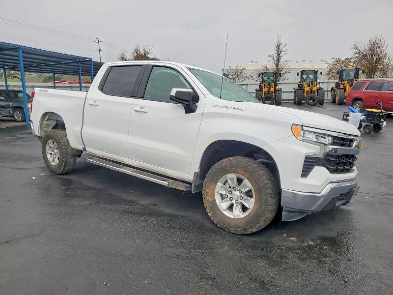 2022 Chevrolet Silverado K1500 lt