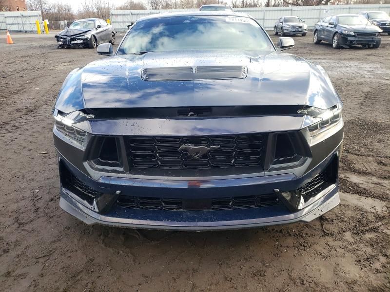 2024 Ford Mustang Dark Horse