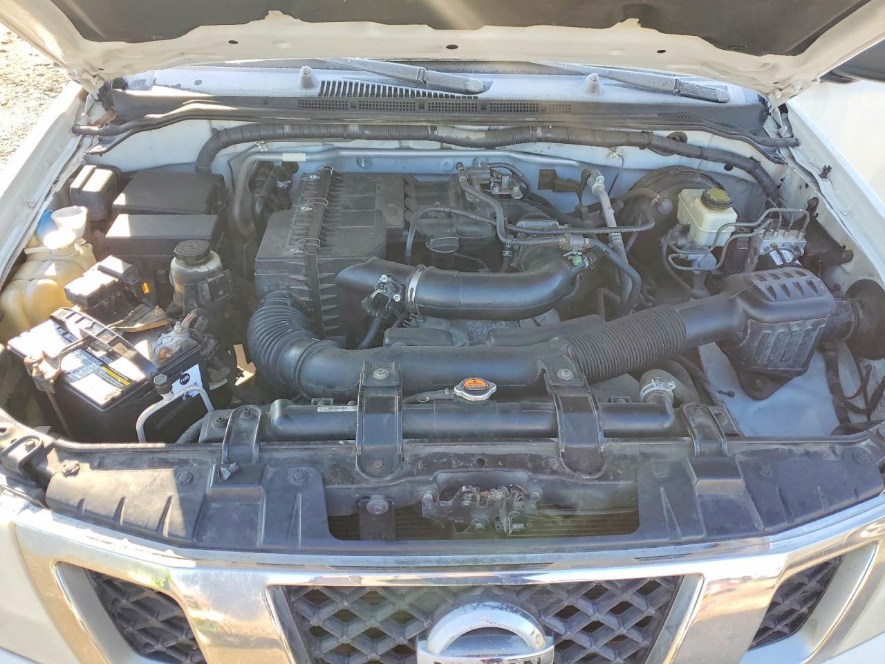 2015 Nissan Frontier S
