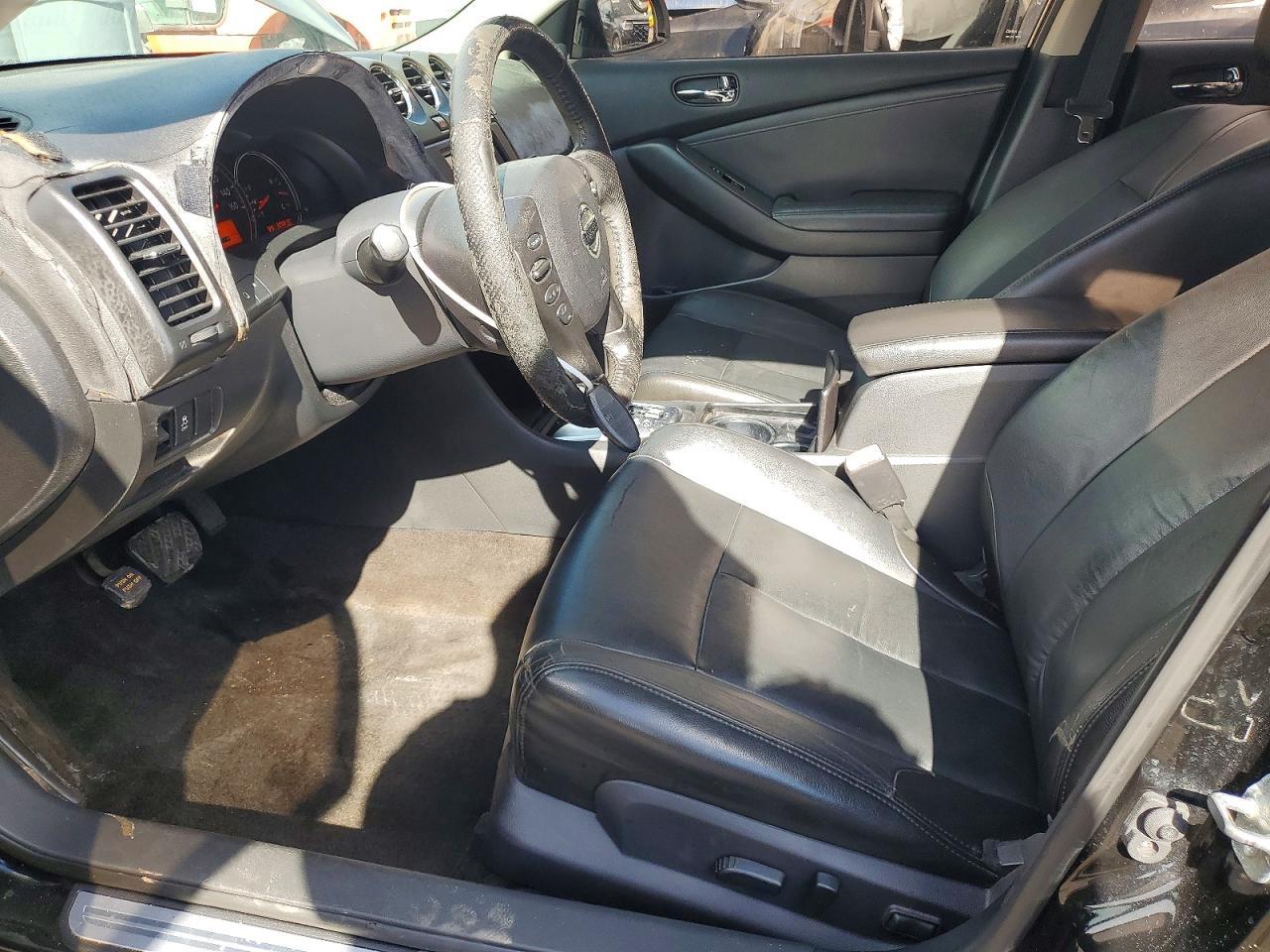 2012 Nissan Altima Base