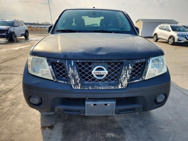 2012 Nissan Frontier s