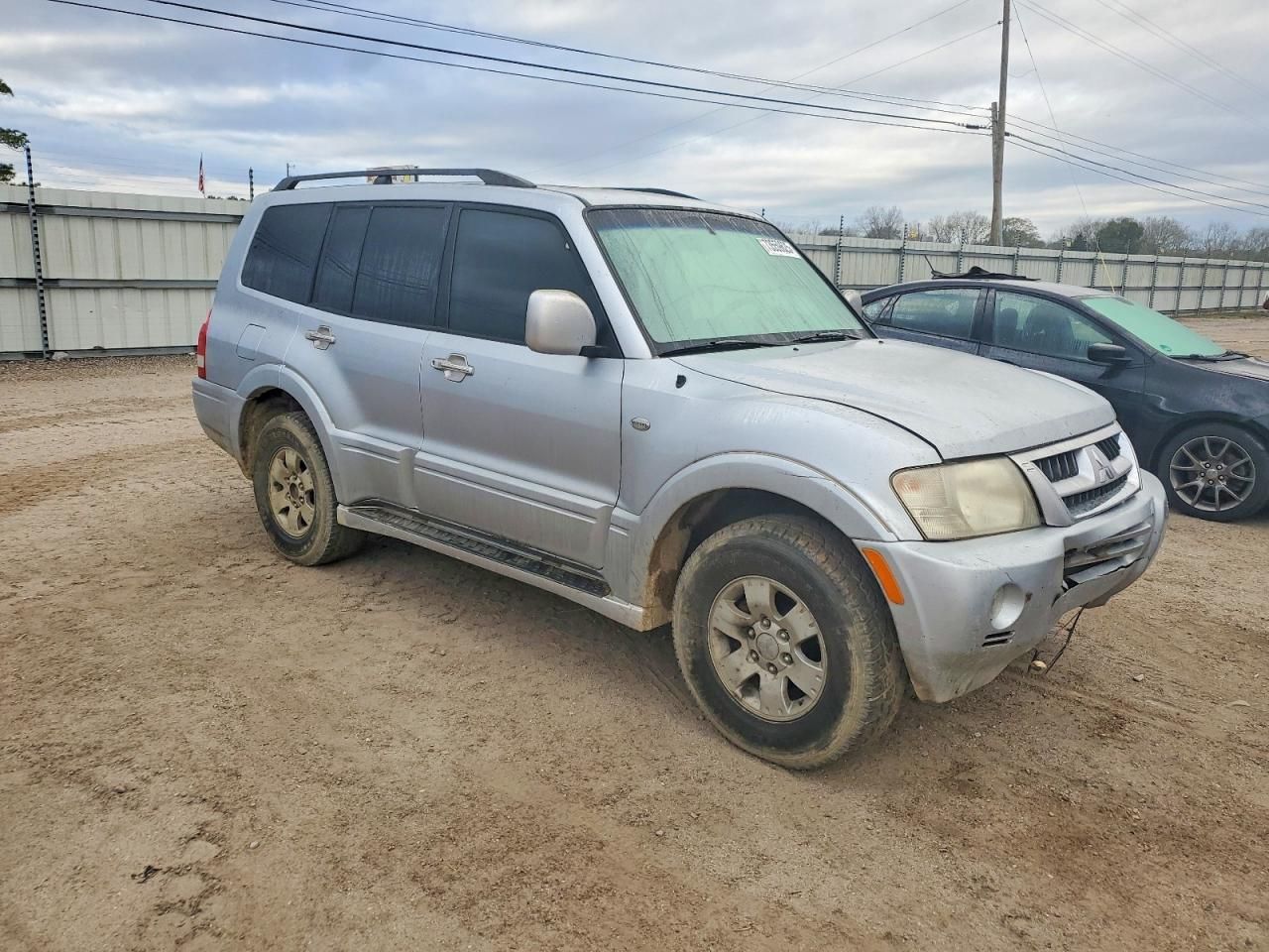 2004 Mitsubishi Montero Limited