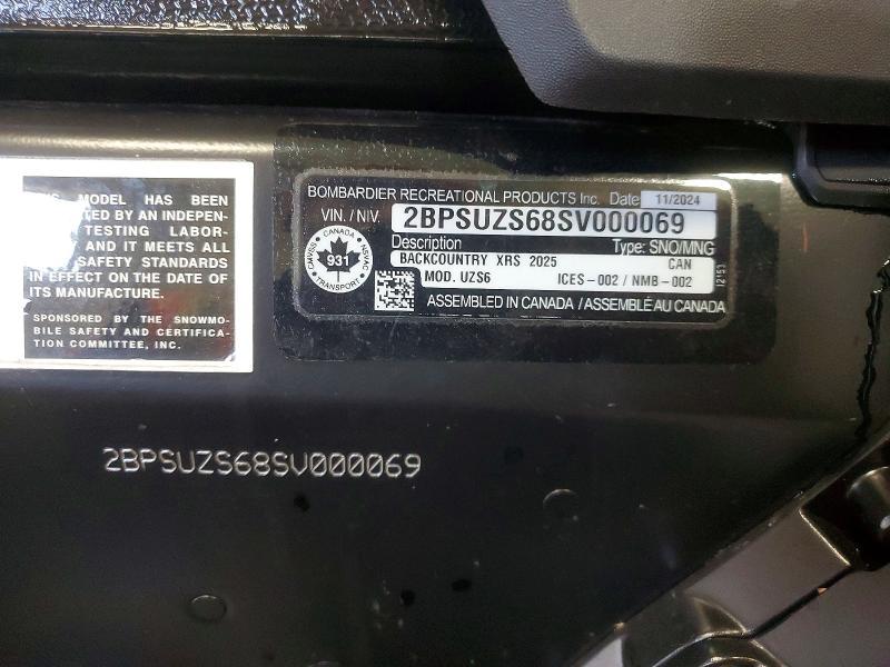 2025 Skidoo Backcountry XRS 850 Snowmobile