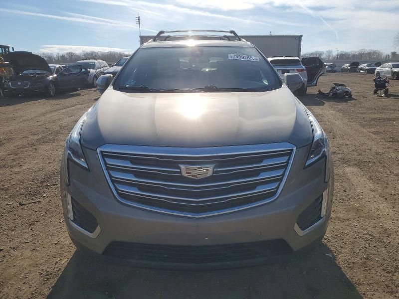 2018 Cadillac XT5 Premium Luxury