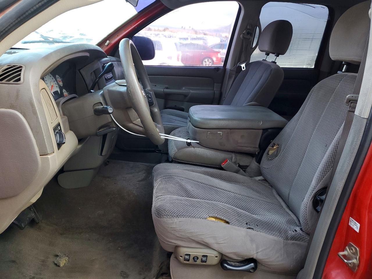 2004 Dodge RAM 1500 ST